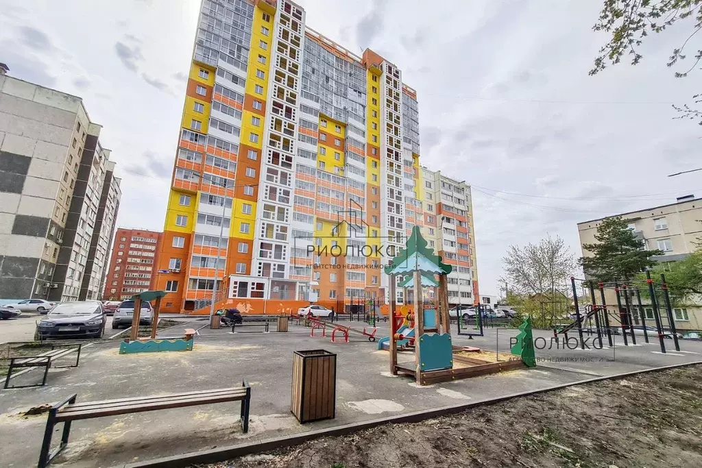 3-к кв. Челябинская область, Копейск просп. Славы, 14А (56.3 м) - Фото 0