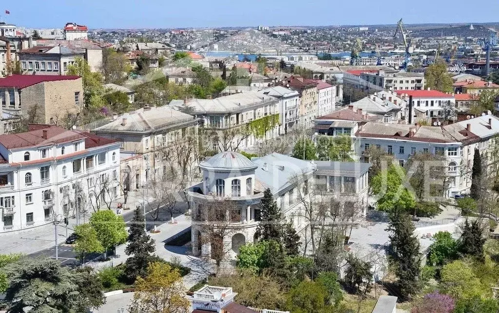3-к кв. Севастополь ул. Щорса, 4 (157.0 м) - Фото 0