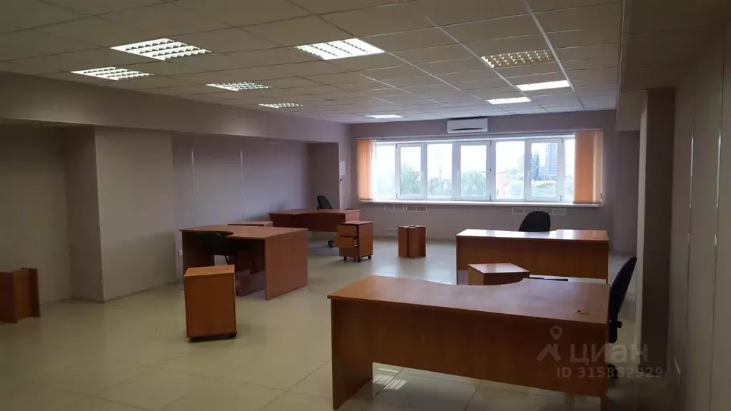 Офис в Свердловская область, Екатеринбург ул. Щорса, 7И (319 м) - Фото 1