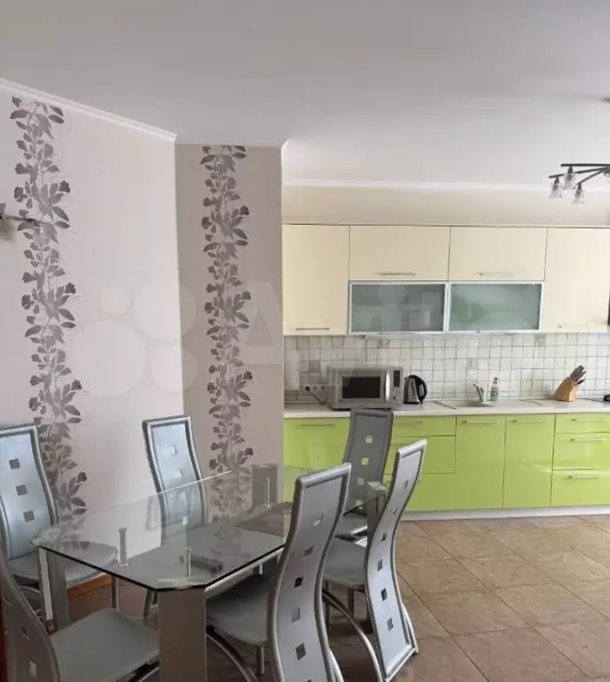 2-к. квартира, 74 м, 4/10 эт. - Фото 0