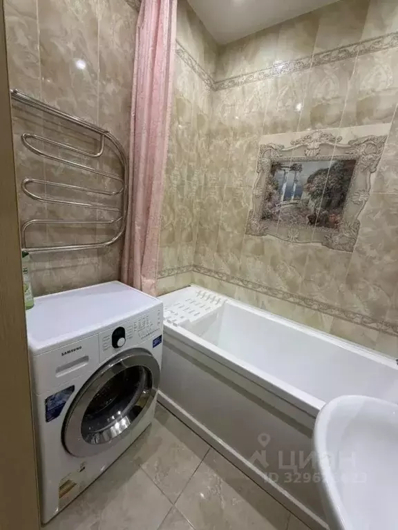 2-к кв. Пензенская область, Пенза Красная ул., 49 (75.0 м) - Фото 1