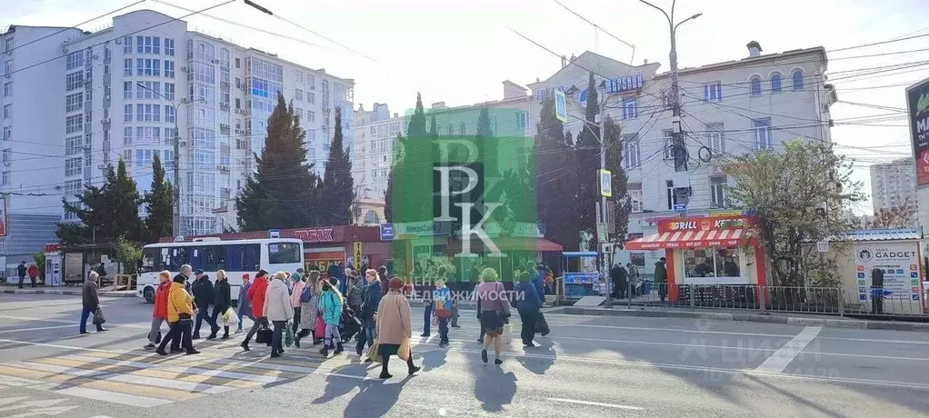 Помещение свободного назначения в Севастополь просп. Октябрьской ... - Фото 1