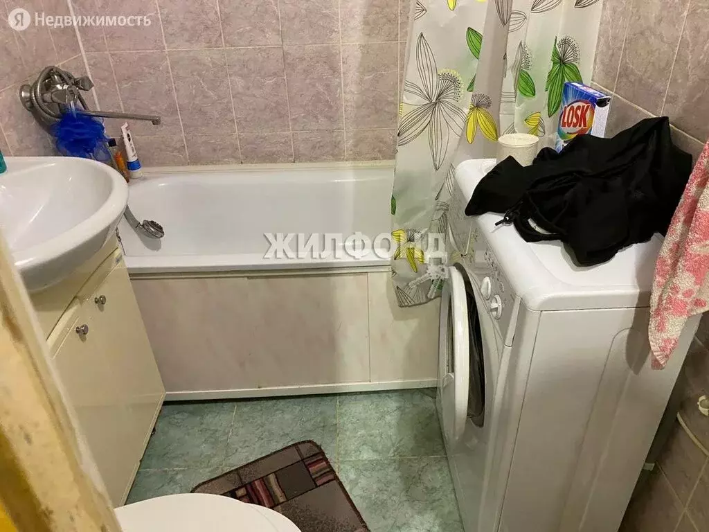 1-комнатная квартира: Новосибирск, улица Есенина, 63 (30.6 м) - Фото 1