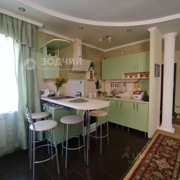 Дом в Чувашия, Чебоксары ул. Гарина-Михайловского, 90 (170 м) - Фото 2
