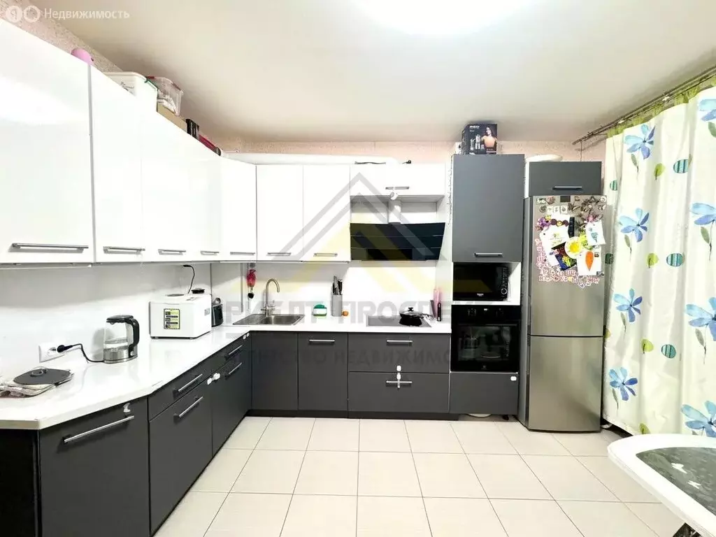 2-комнатная квартира: Старый Оскол, микрорайон Степной, 30 (70 м) - Фото 2