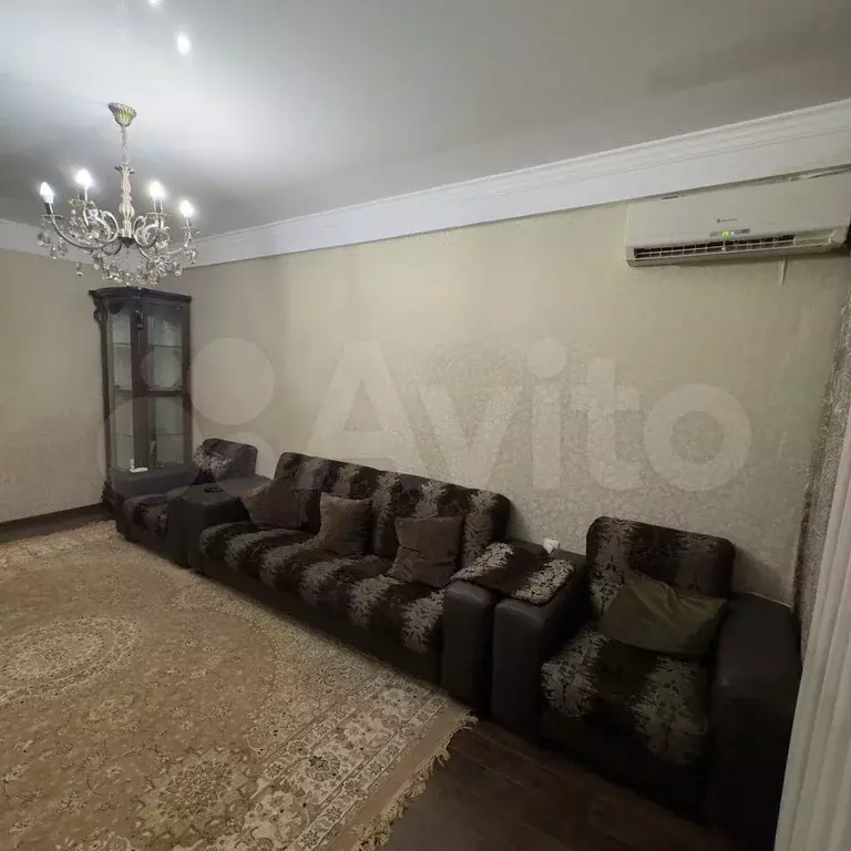 2-к. квартира, 60 м, 5/5 эт. - Фото 1
