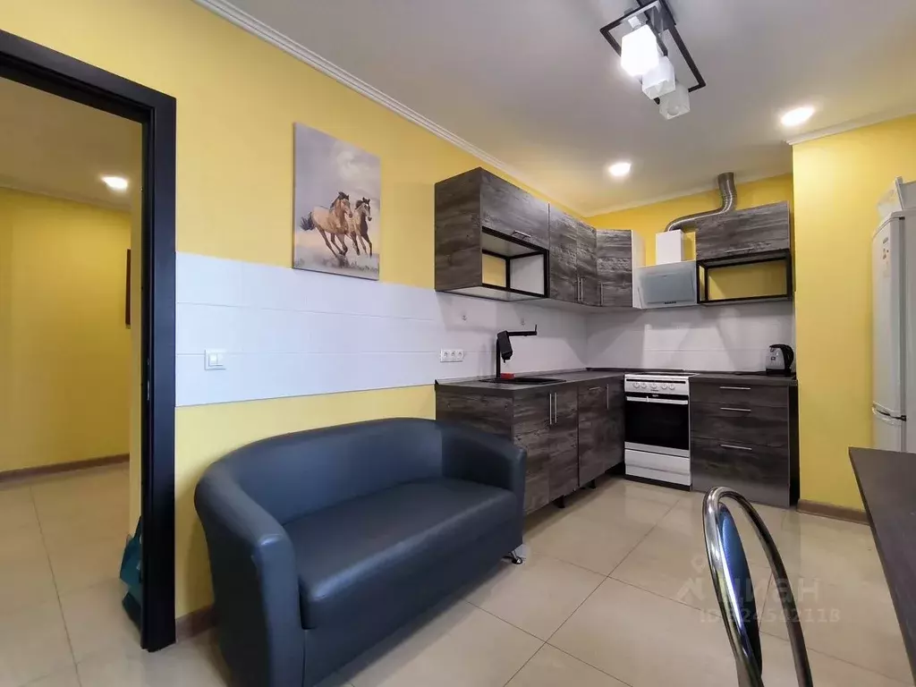 2-к кв. Московская область, Чехов Лопасненская ул., 7 (66.3 м) - Фото 2