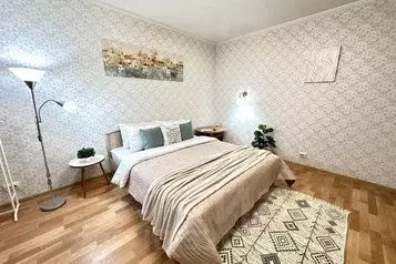 1-к кв. Ханты-Мансийский АО, Нефтеюганск 15-й мкр, 11 (40.0 м) - Фото 0