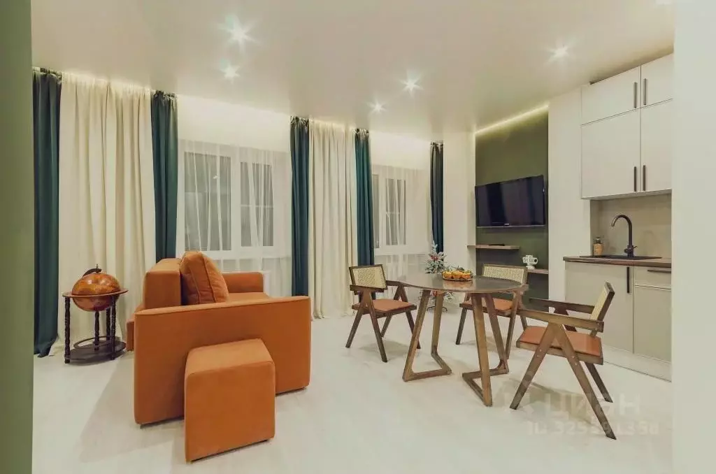 1-к кв. Псковская область, Псков Октябрьский просп., 38 (40.0 м) - Фото 2