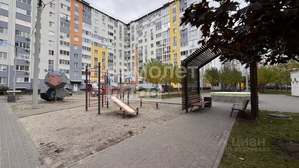 1-к кв. Курская область, Курск просп. Надежды Плевицкой, 23 (38.8 м) - Фото 2