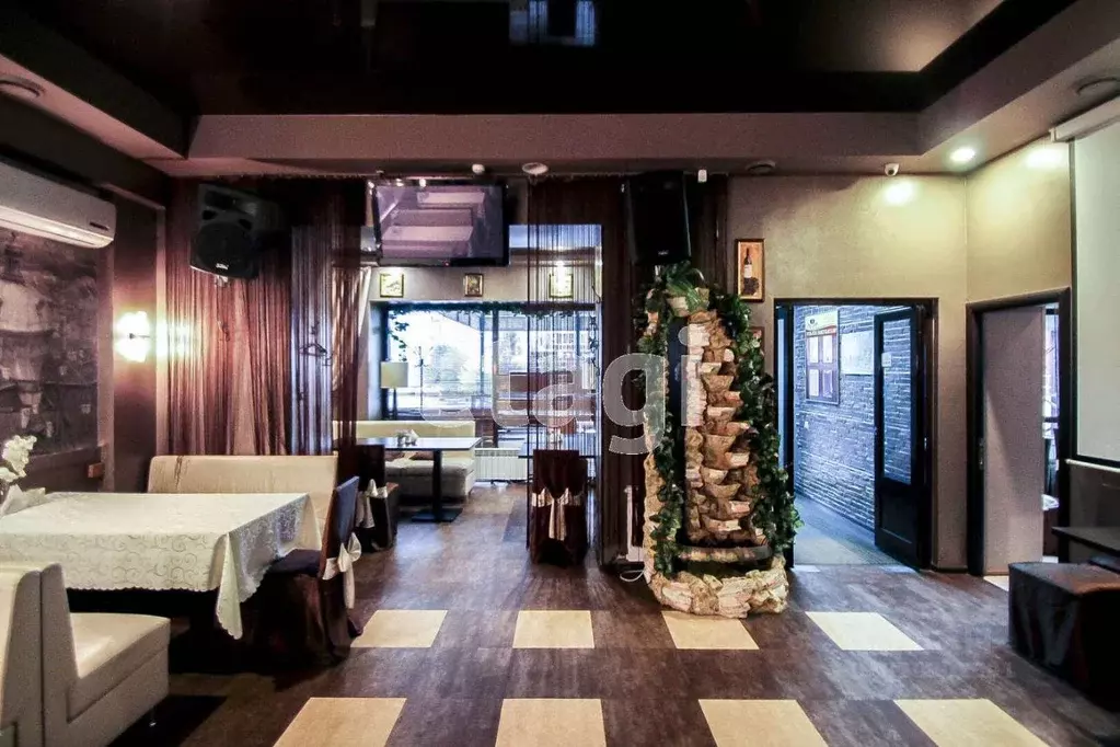 Помещение свободного назначения в Тюменская область, Тюмень Широтная ... - Фото 1