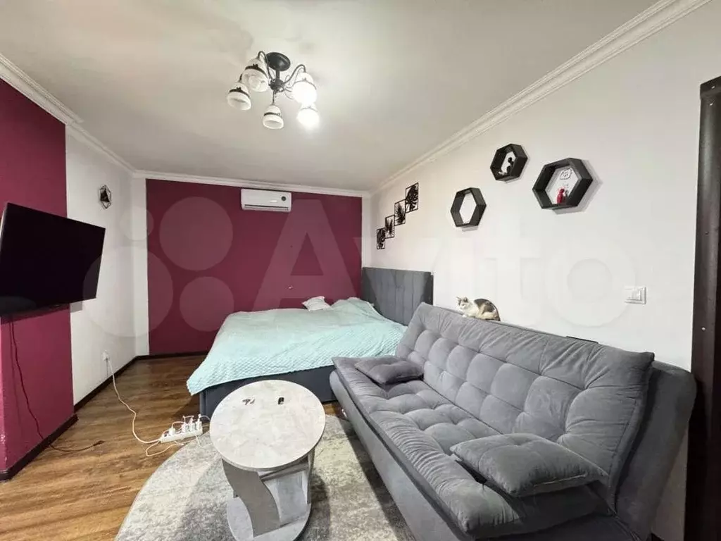 1-к. квартира, 40 м, 2/5 эт. - Фото 1