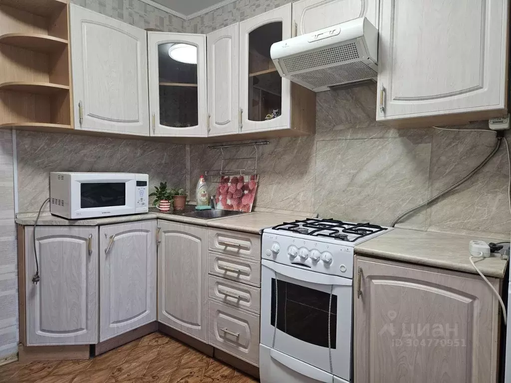 3-к кв. Нижегородская область, Арзамас ул. Мира, 17 (60.0 м) - Фото 0