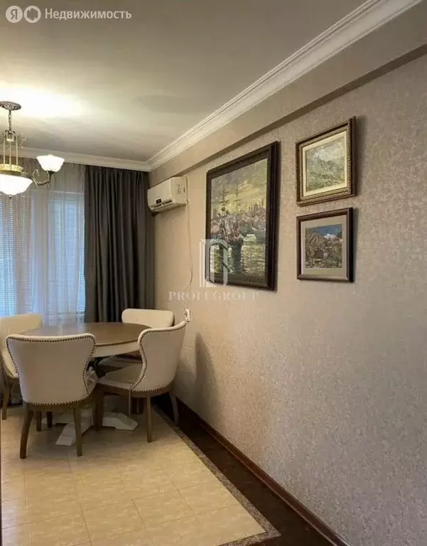 4-комнатная квартира: Махачкала, проспект Насрутдинова, 30Ак5 (90 м) - Фото 1