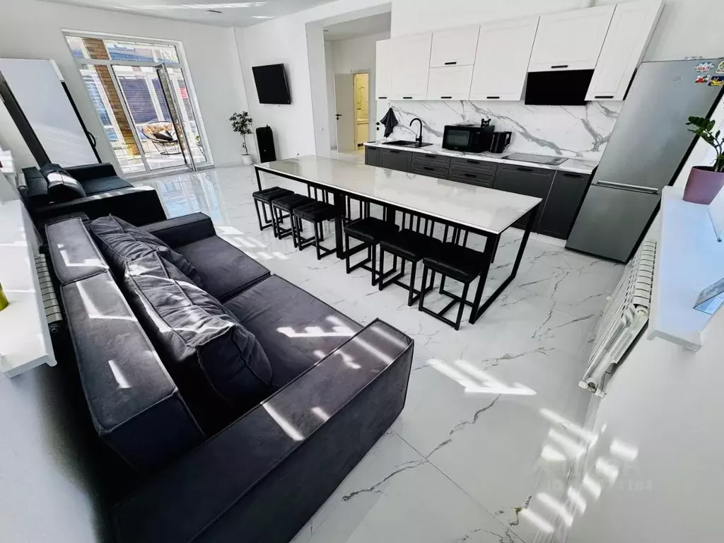 Дом в Татарстан, Казань ул. Александра Ключарева, 17Ж (235 м) - Фото 1