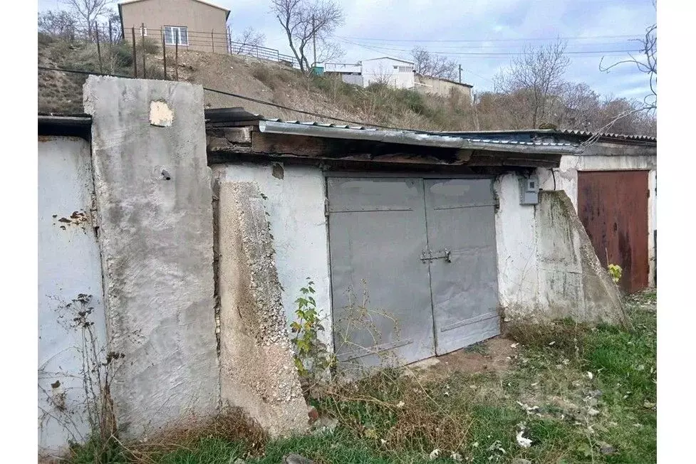 Гараж в Крым, Феодосия ул. Челнокова, 58А (24 м) - Фото 1