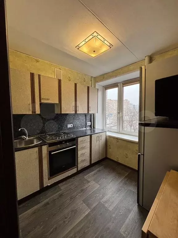 1-к. квартира, 30 м, 5/9 эт. - Фото 1