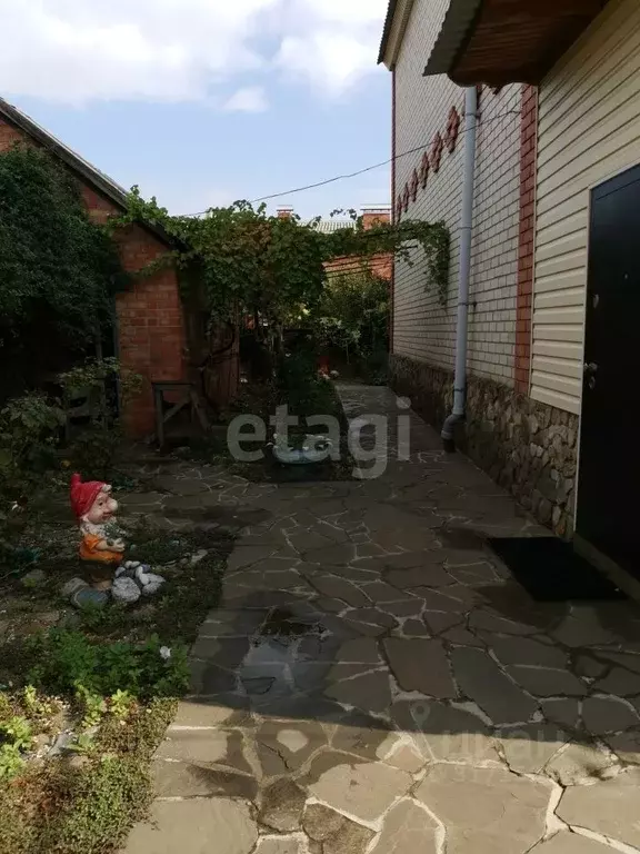 Дом в Краснодарский край, Ейск  (243 м) - Фото 1