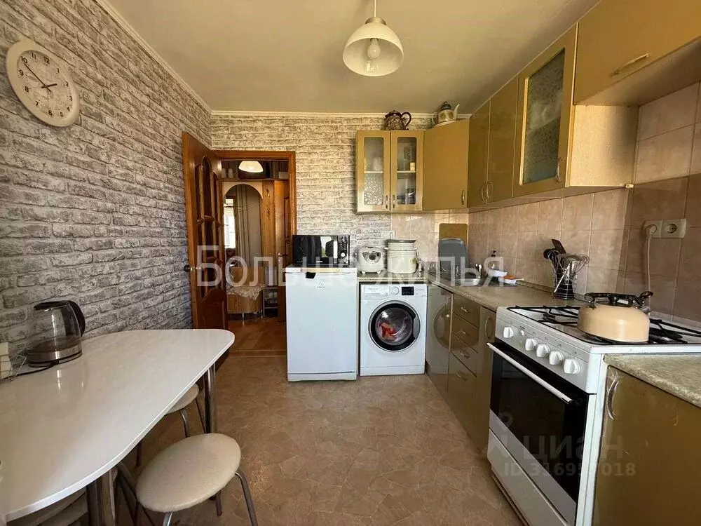 3-к кв. Волгоградская область, Волгоград Триумфальная ул., 24 (63.0 м) - Фото 0