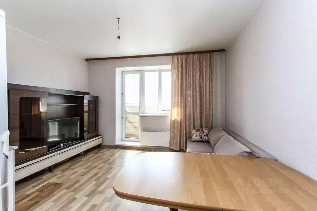 Студия Тюменская область, Тюмень ул. Верхнетарманская, 1 (23.4 м) - Фото 1