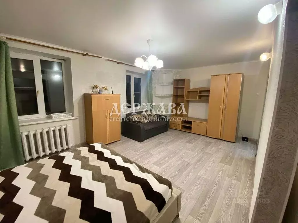 1-к кв. Белгородская область, Старый Оскол Дубрава мкр, 1 кв-л, 13 ... - Фото 1