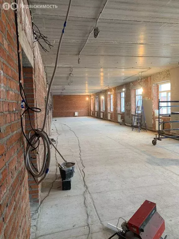 Помещение свободного назначения (1804 м) - Фото 2