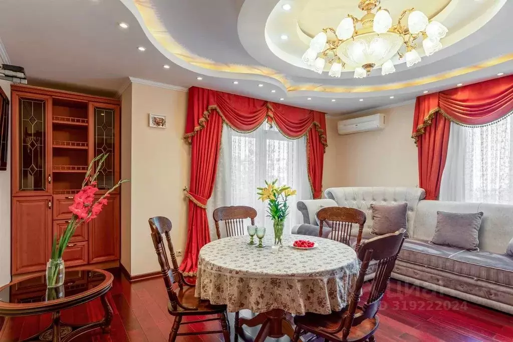 1-к кв. Краснодарский край, Геленджик ул. Свердлова, 5 (52.0 м) - Фото 1
