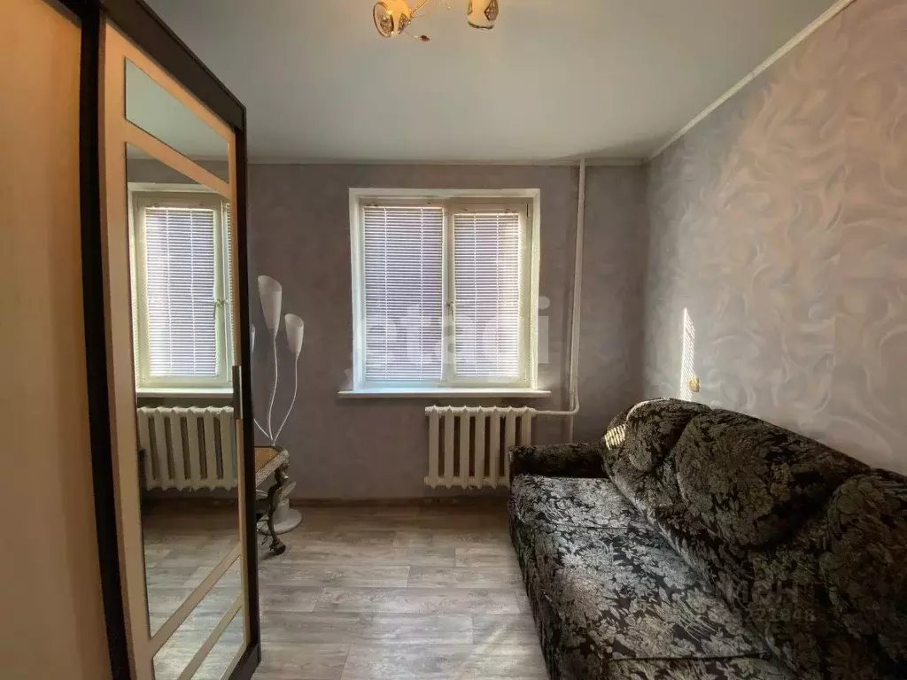 Комната Тюменская область, Тюмень ул. Клары Цеткин, 21 (6.0 м) - Фото 2