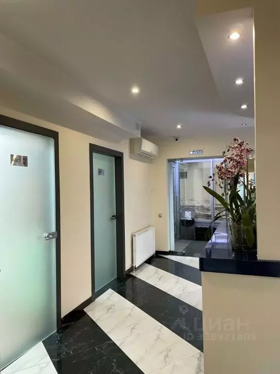 Помещение свободного назначения в Москва ул. Льва Толстого, 10С1 (651 ... - Фото 2