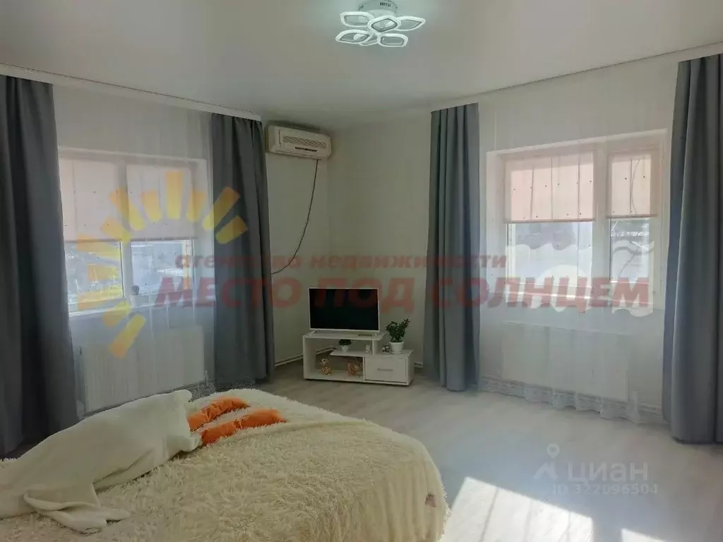 Дом в Краснодарский край, Ейск Харьковская ул. (245 м) - Фото 2