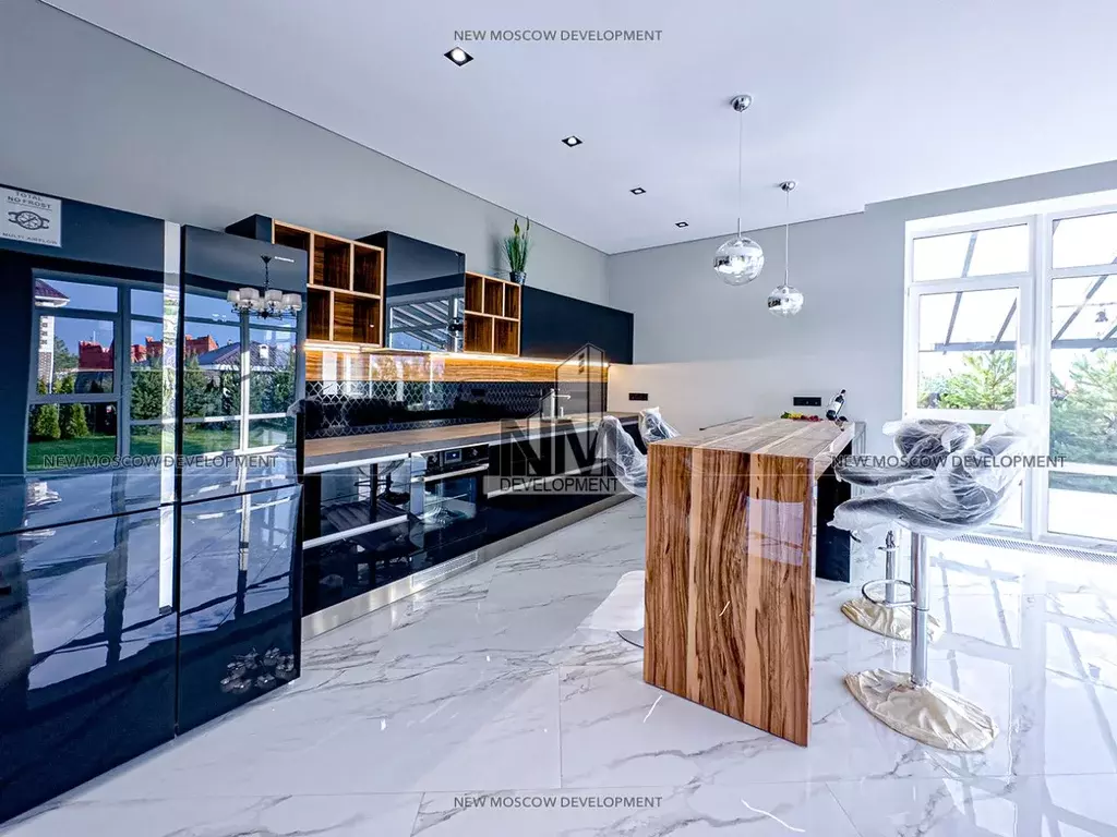 Дом в Москва д. Милюково, Чистые Ключи кп, 216 (400 м) - Фото 0