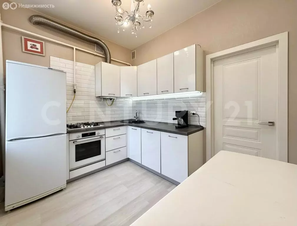 2-комнатная квартира: Чебоксары, улица Фридриха Энгельса, 15 (70 м) - Фото 1