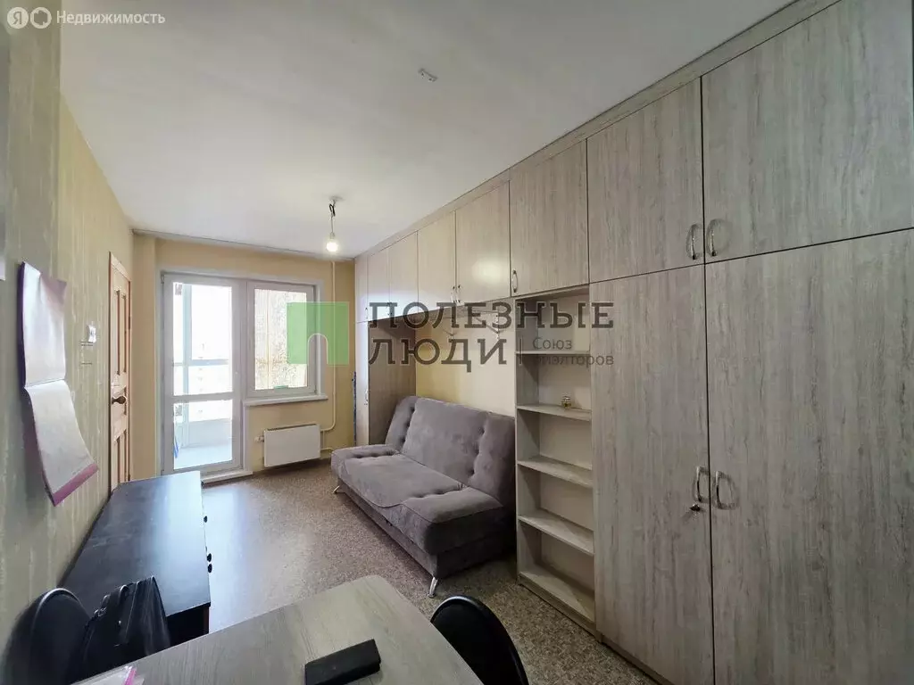 2-комнатная квартира: Красноярск, улица Лесников, 25 (29.3 м) - Фото 1