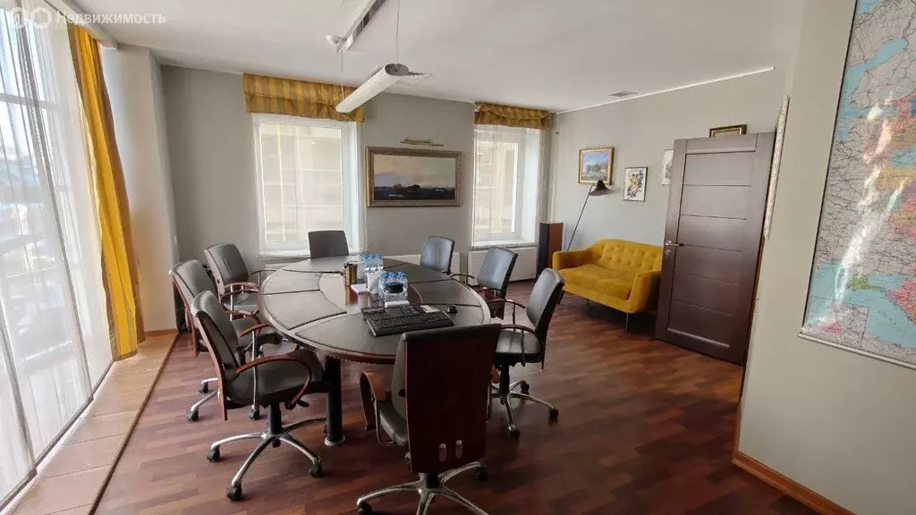 Офис (190 м) - Фото 1