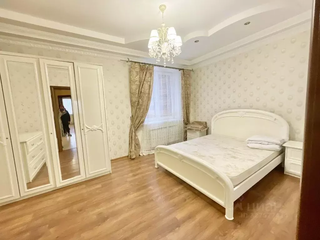 2-к кв. Калужская область, Калуга ул. Генерала Попова, 10 (75.0 м) - Фото 1