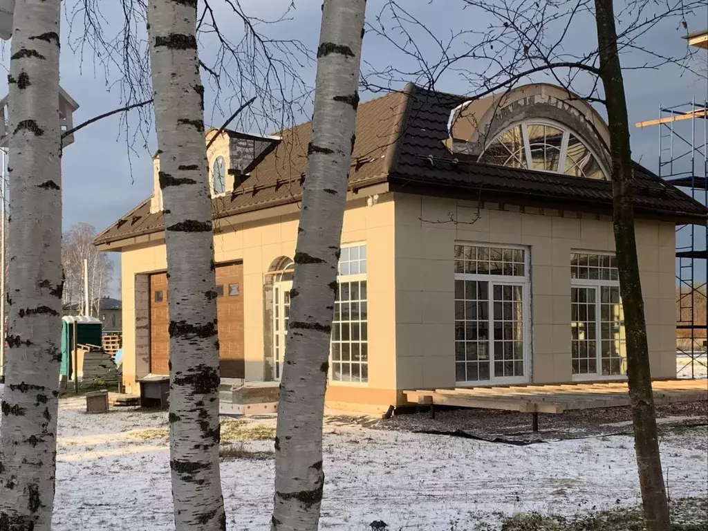 Дом в Санкт-Петербург, Санкт-Петербург, Петергоф Петергофские Дачи кп, ... - Фото 1