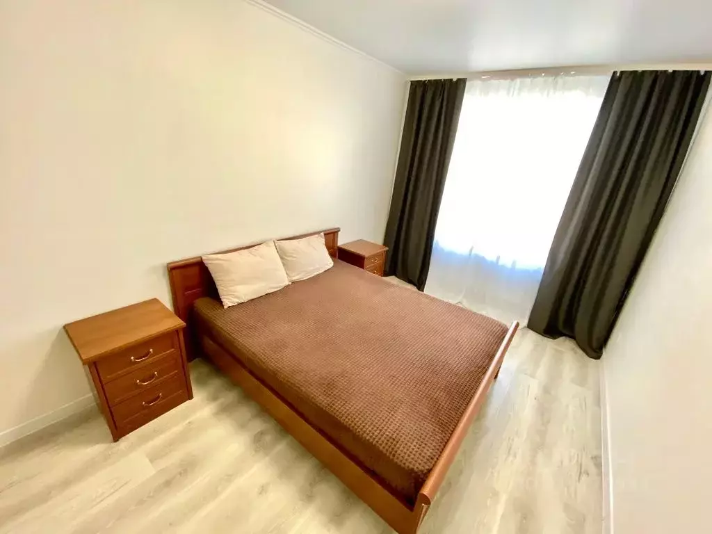 2-к кв. Башкортостан, Уфа ул. Кирова, 130 (65.0 м) - Фото 1