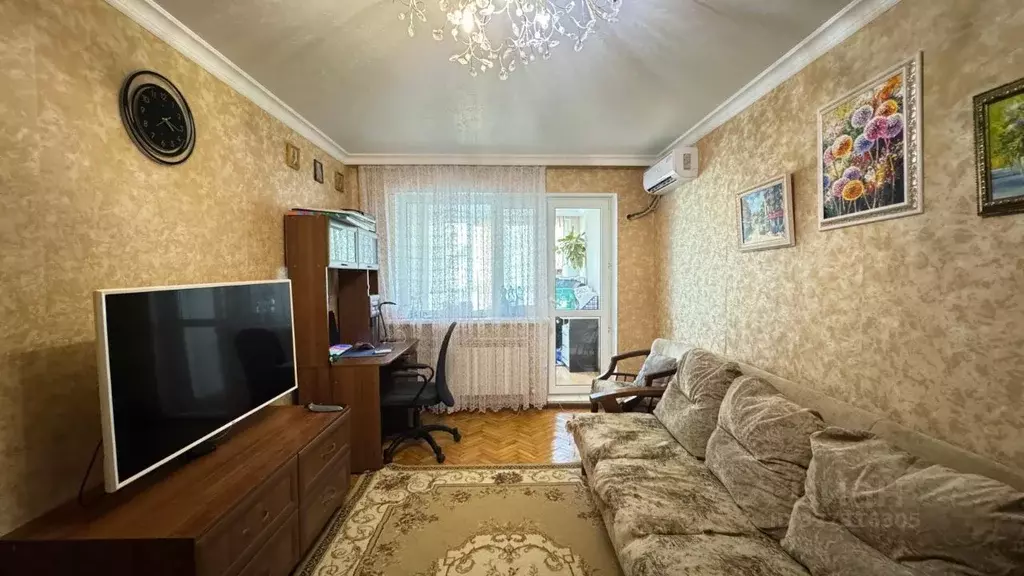 3-к кв. Кабардино-Балкария, Нальчик ул. Кирова (58.8 м) - Фото 1