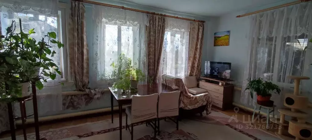 Дом в Свердловская область, Алапаевск ул. Володарского, 6 (37 м) - Фото 1