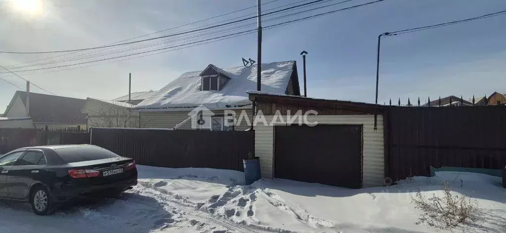 Дом в Бурятия, Улан-Удэ ул. Телембинская, 125 (56 м) - Фото 1