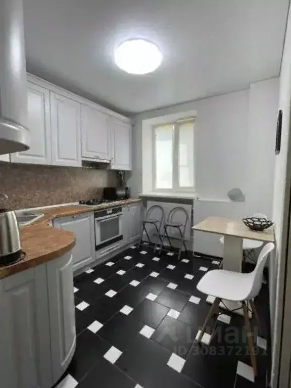 2-к кв. Ставропольский край, Пятигорск Пушкинская ул., 15А (50.0 м) - Фото 0