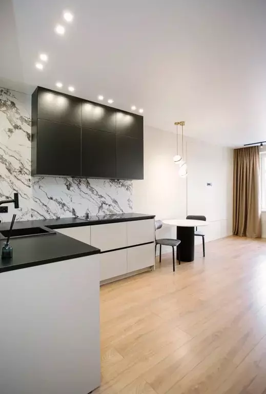 Продаётся 2-к квартира, 69.6 м - Фото 0