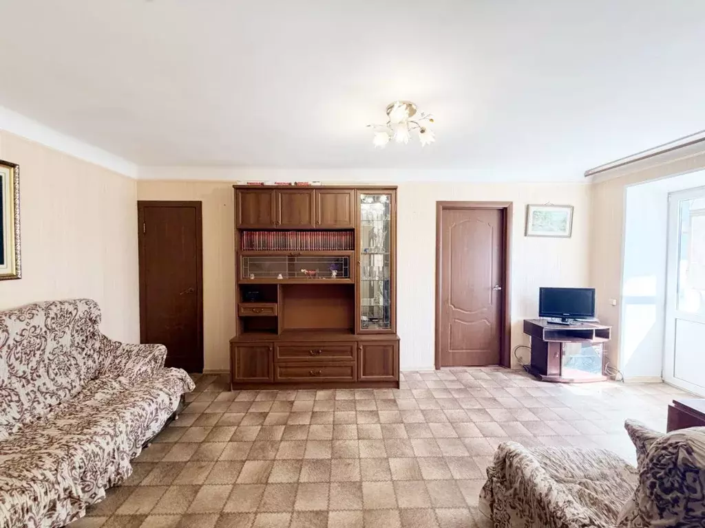 2-к кв. Башкортостан, Уфа ул. Машиностроителей, 14 (43.1 м) - Фото 2