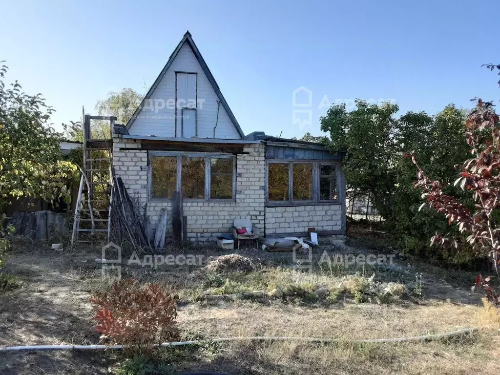 Дом в Волгоградская область, Волгоград ул. Семенова-Тян-Шанского (35 ... - Фото 0