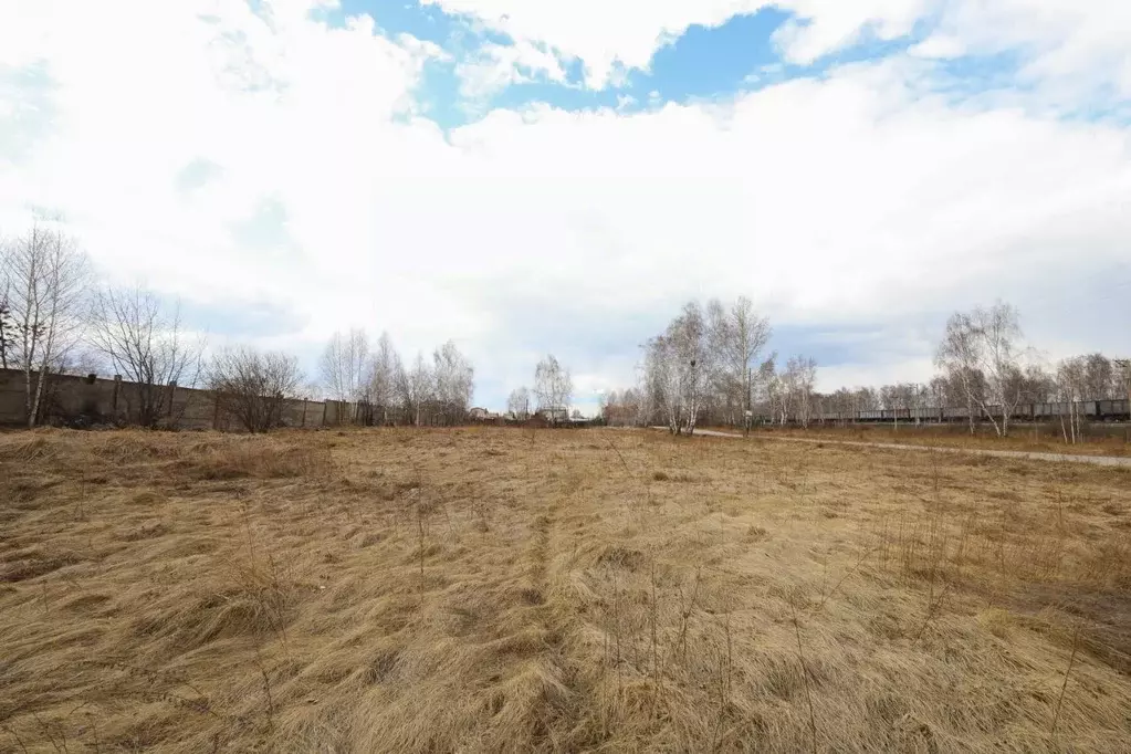 Участок в Иркутская область, Усолье-Сибирское Зеленый Городок мкр,  ... - Фото 1