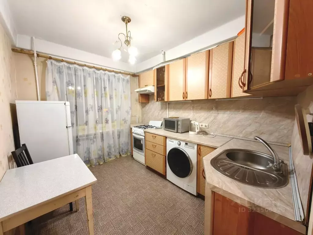 1-к кв. Санкт-Петербург Серебристый бул., 16К1 (32.0 м) - Фото 1