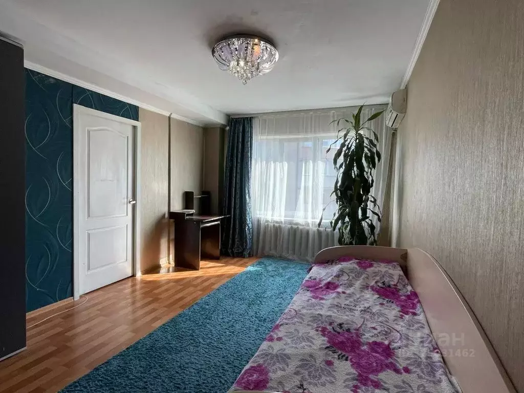 3-к кв. Хакасия, Абакан Запорожская ул., 1 (55.0 м) - Фото 1