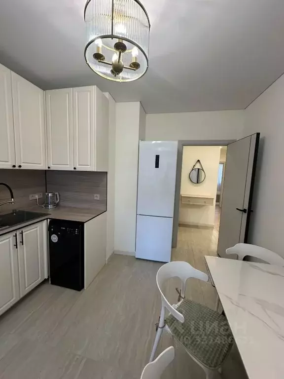 2-к кв. Москва ул. Братьев Гранат, 8 (55.0 м) - Фото 2