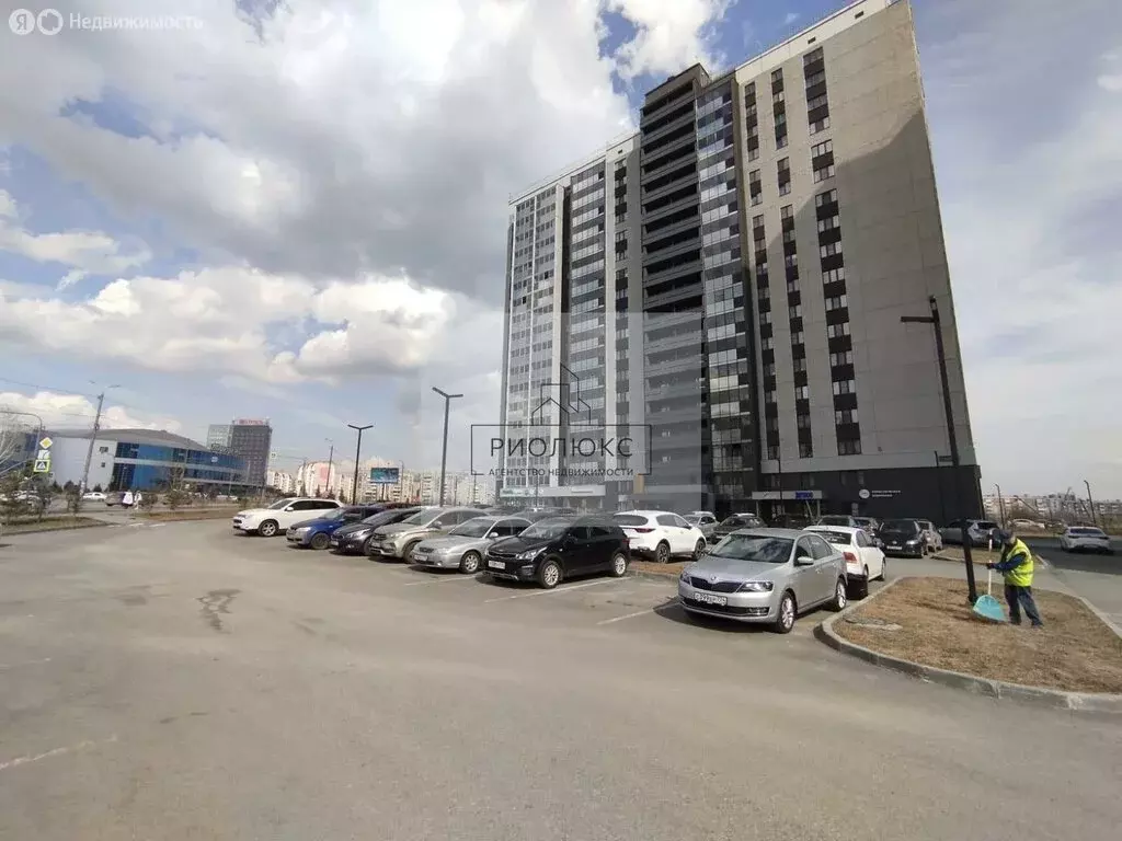 Квартира-студия: Челябинск, улица 250-летия Челябинска, 29 (41 м) - Фото 0
