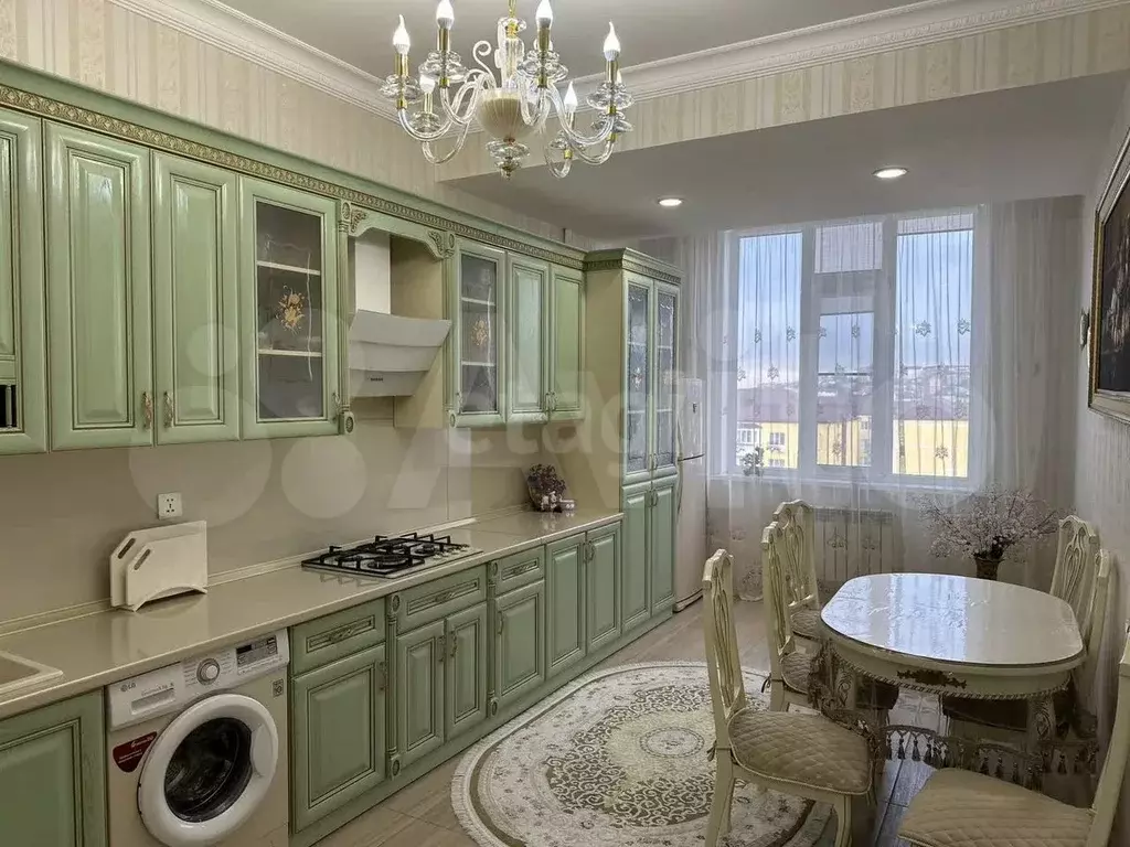 1-к. квартира, 60 м, 7/12 эт. - Фото 0